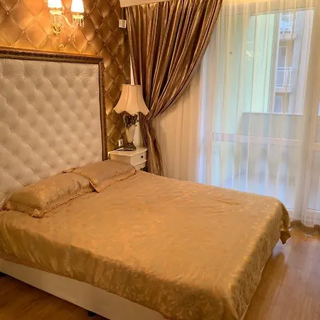 Апартамент Sweet Homes 5 *
